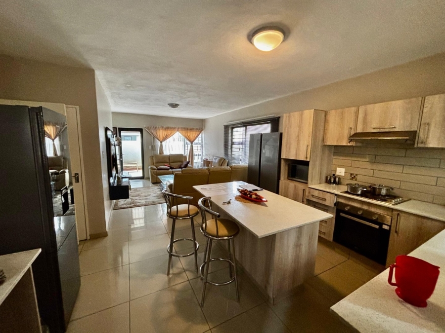 To Let 3 Bedroom Property for Rent in Waterkloof A H North West